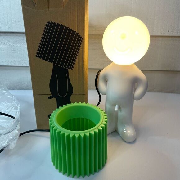 New! Funny LED| Shy boy Night Light| with box - Picture 8 of 11